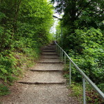 Treppen hoch zur Lobdeburg